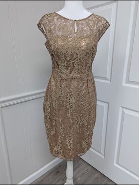 Kay Unger Champagne Lace Sequin Sheath Dress